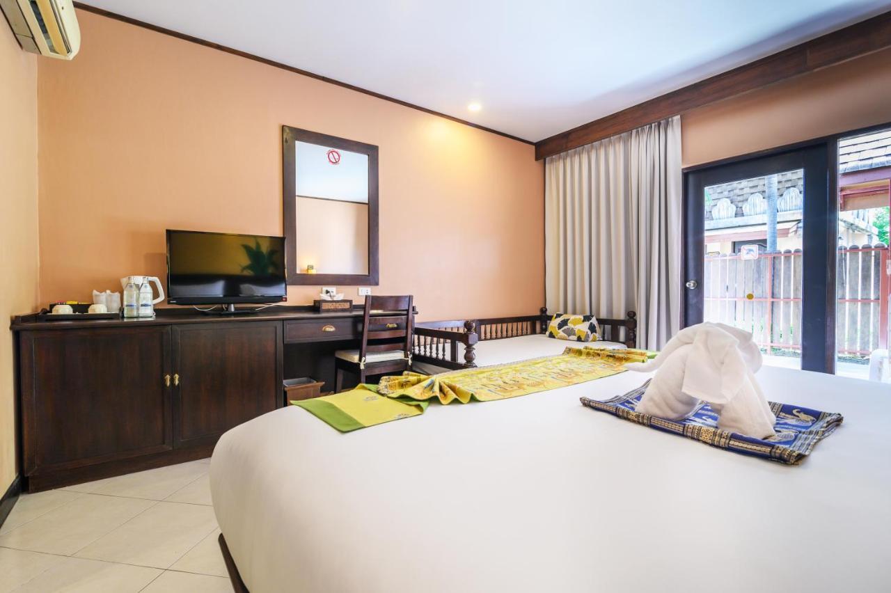 Phuket Kata Resotel Habitación foto